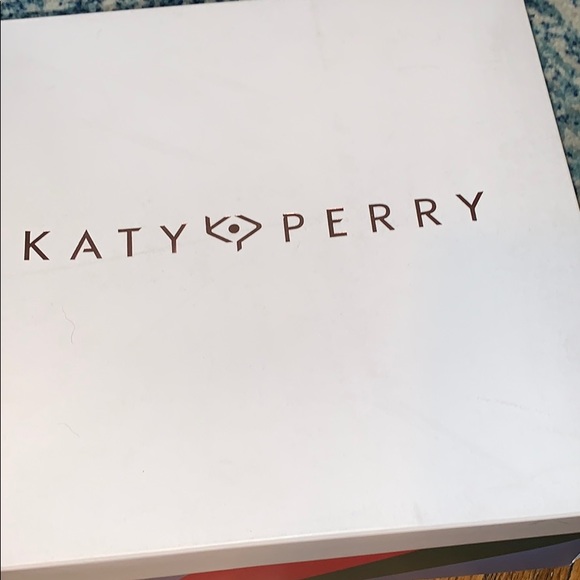 Hiking boots - Picture 6 of 6